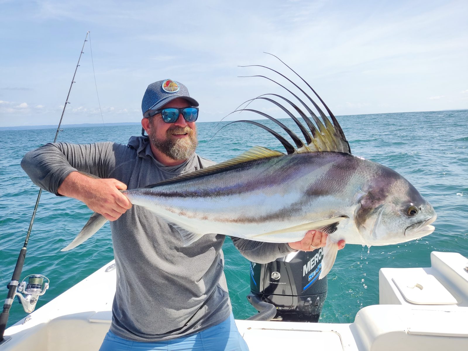 Inshore fishing off the Sierpe River mouth, Costa Rica — photo 5