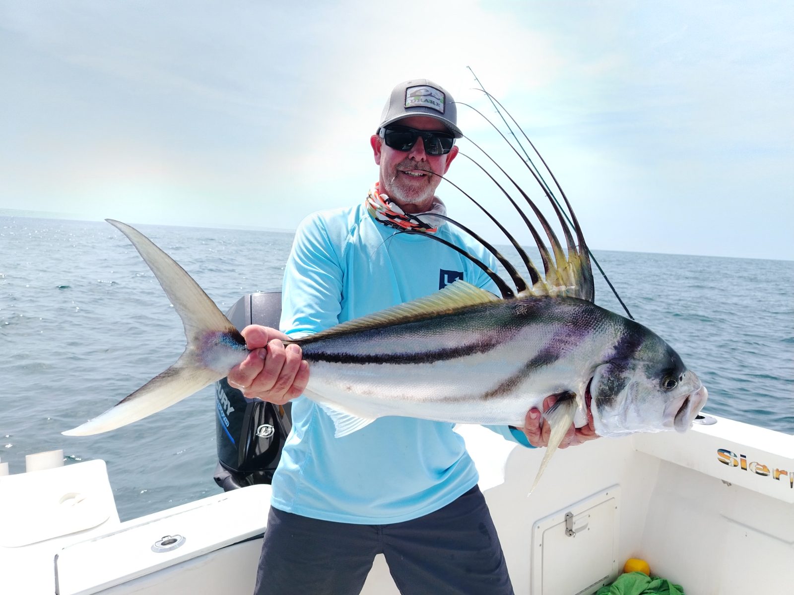 Inshore fishing off the Sierpe River mouth, Costa Rica — photo 11