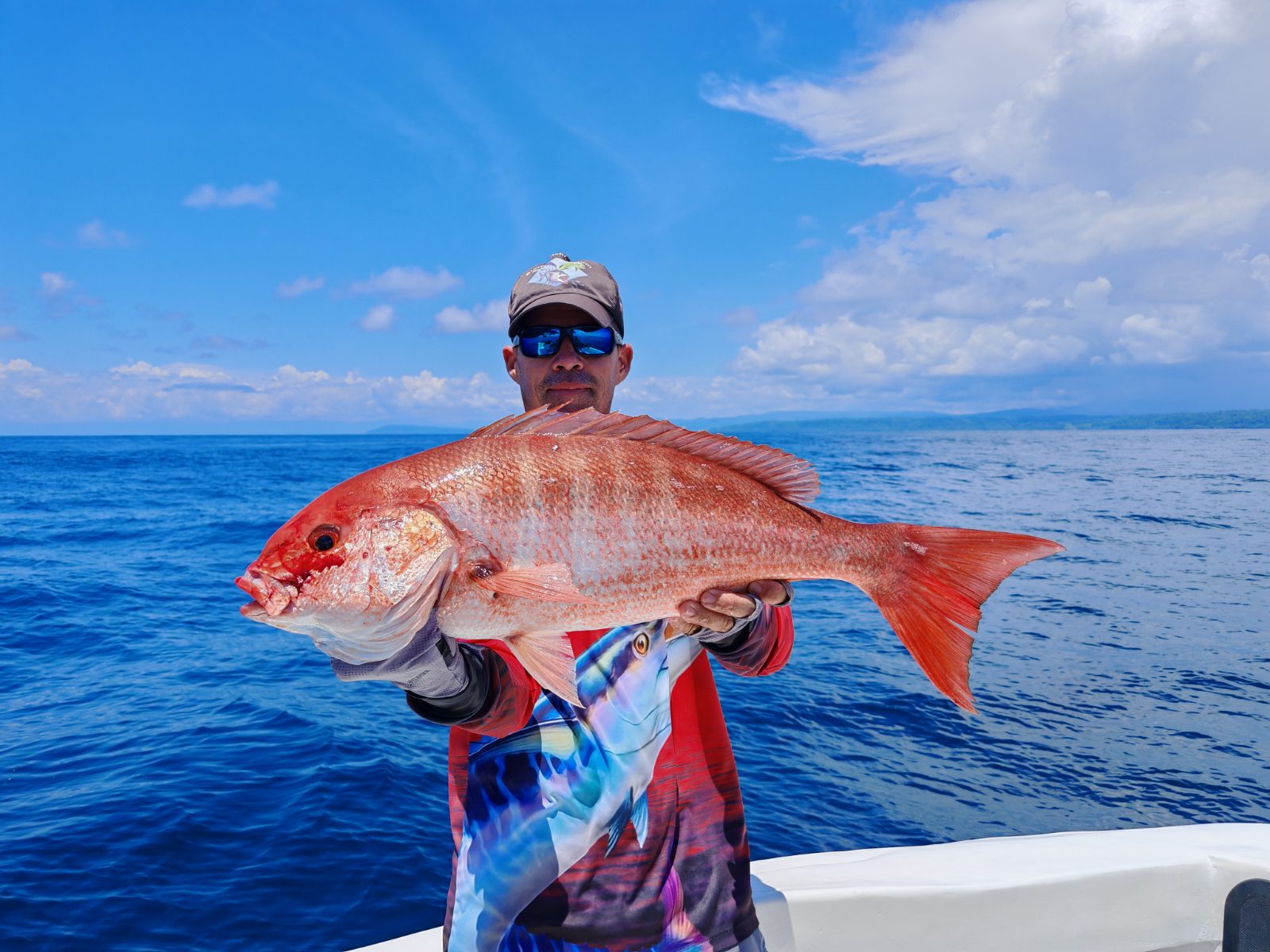 Nearshore fishing off Corcovado and Caño Island, Costa Rica — photo 8