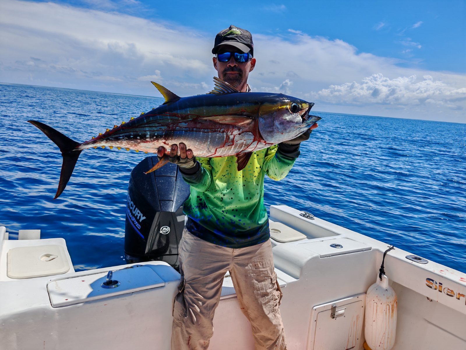 Offshore big-game fishing out of Sierpe, Costa Rica — photo 11
