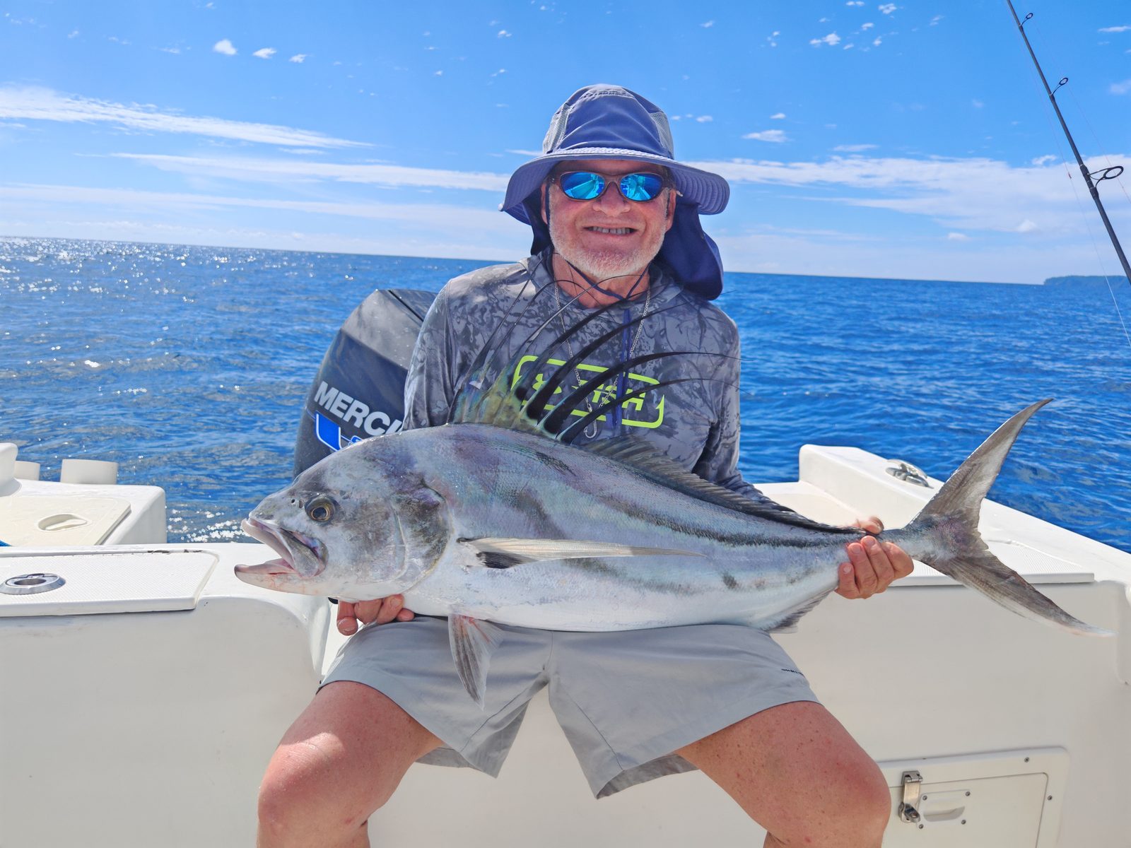 Inshore fishing off the Sierpe River mouth, Costa Rica — photo 21