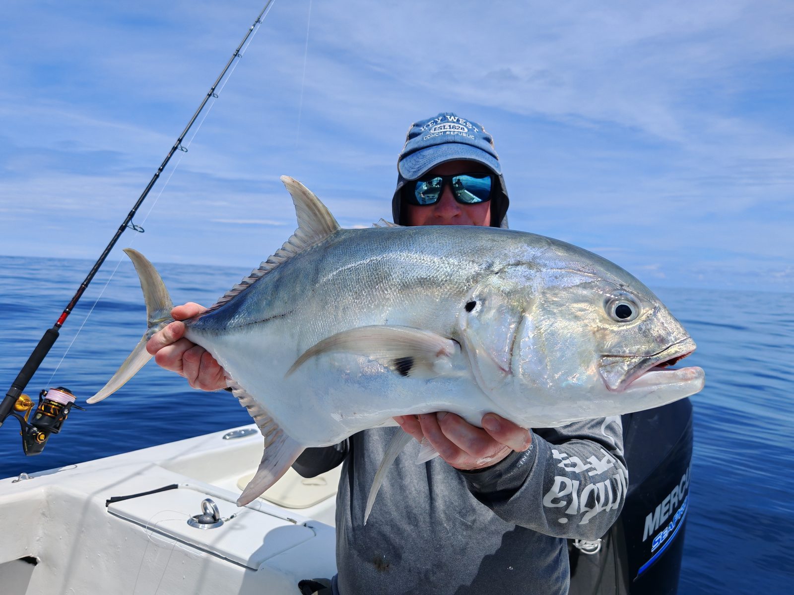 Inshore fishing off the Sierpe River mouth, Costa Rica — photo 23
