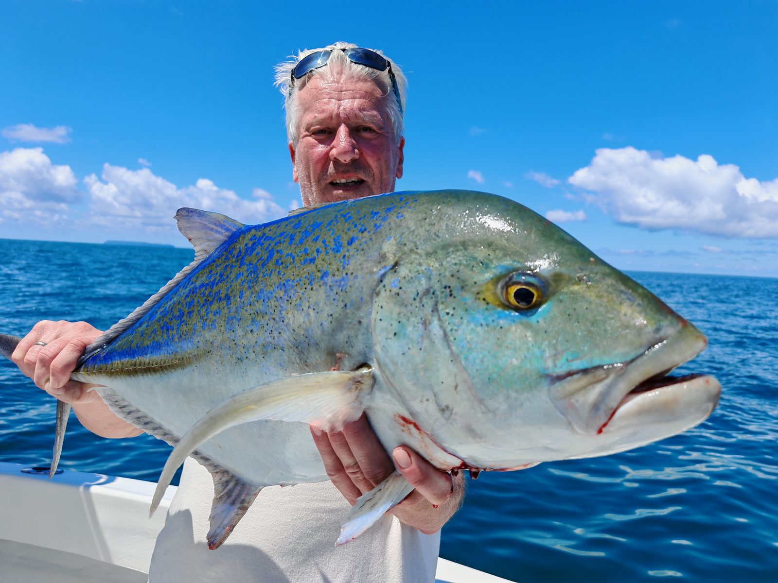 Inshore fishing off the Sierpe River mouth, Costa Rica — photo 33