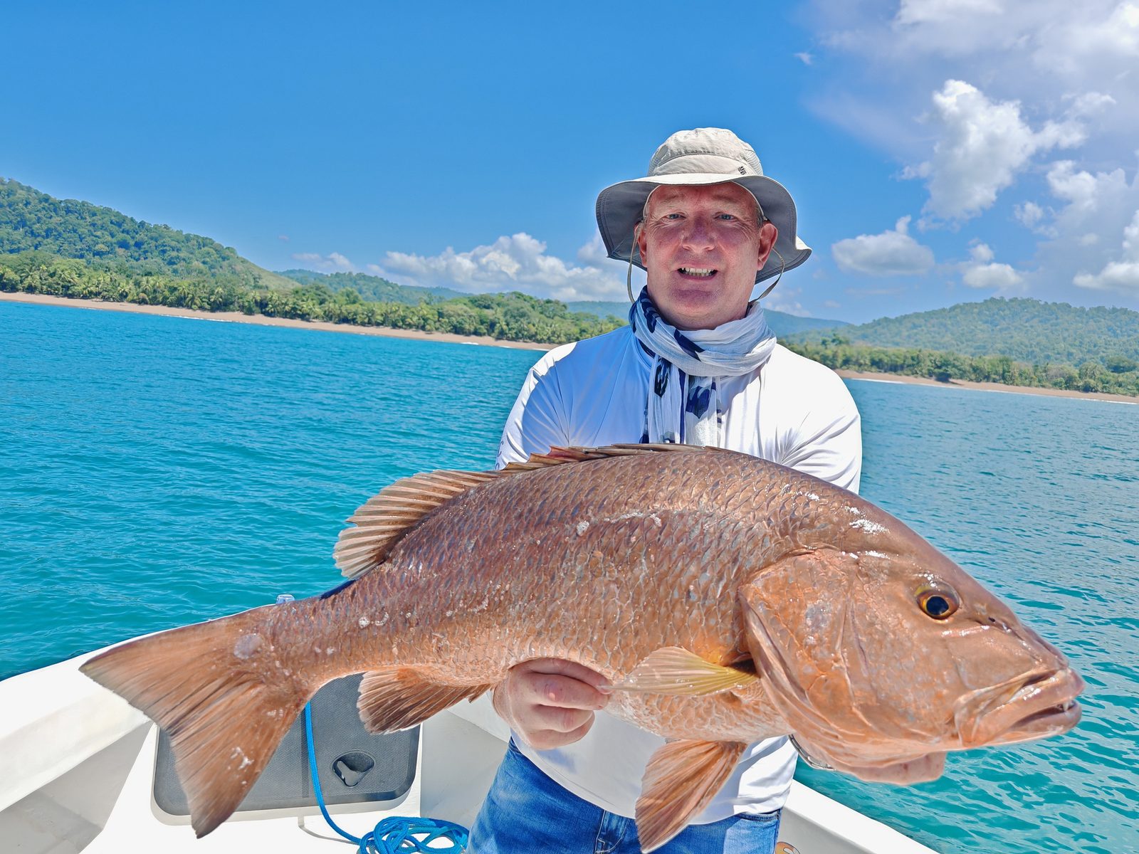 Inshore fishing off the Sierpe River mouth, Costa Rica — photo 37