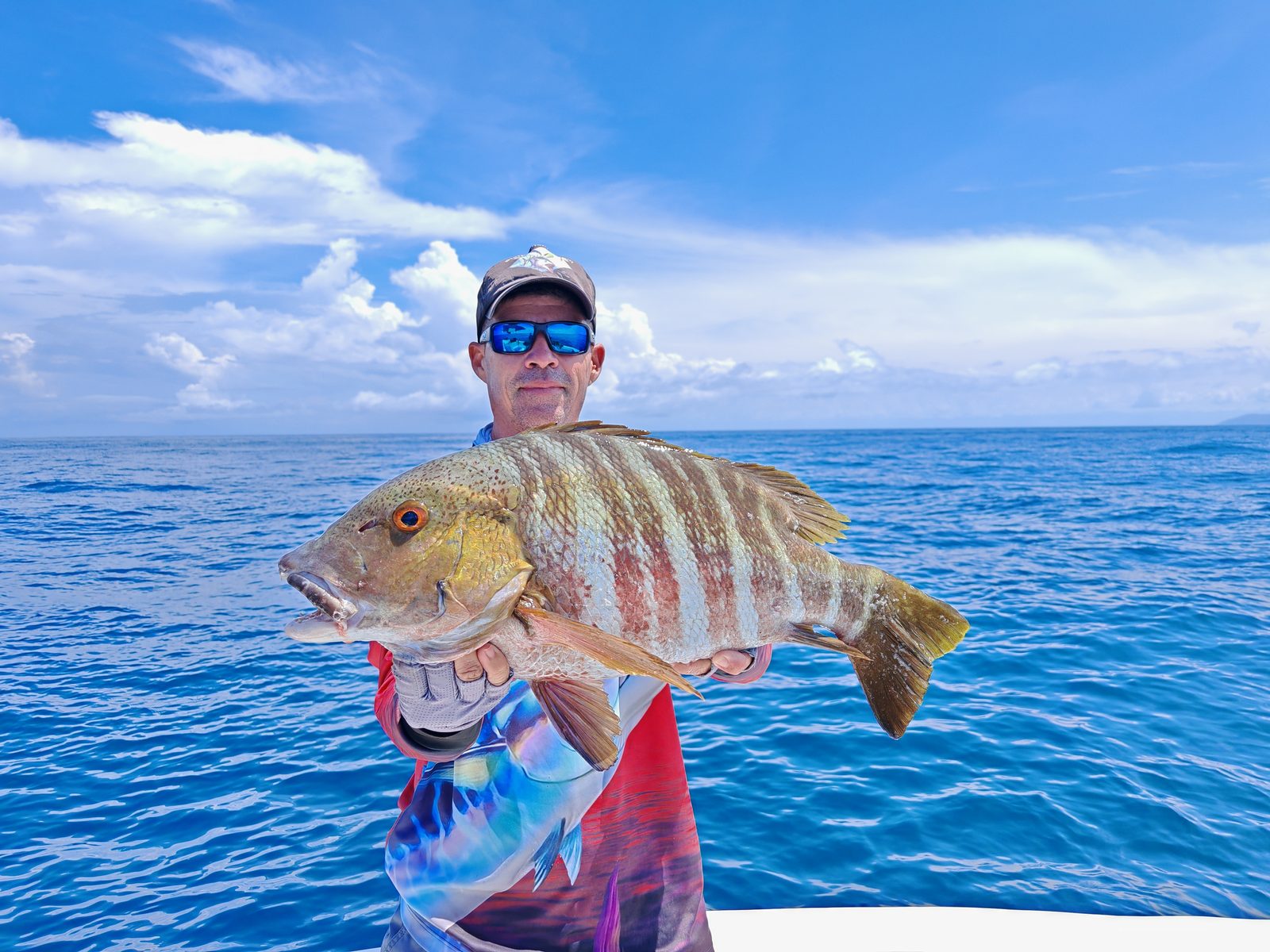 Nearshore fishing off Corcovado and Caño Island, Costa Rica — photo 35